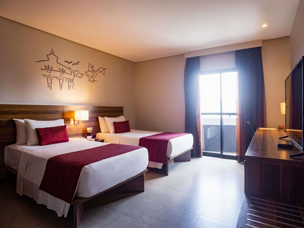 Habitación Standard con dos camas individuales del hotel Mercure Belém Boulevard