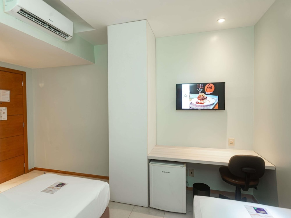 Habitación estándar, 2 camas individuales del hotel Ibis budget Belém Batista Campos. Foto 1