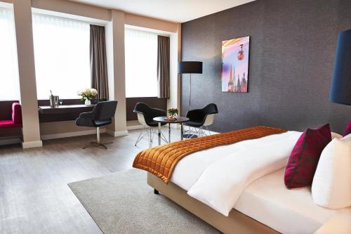 Habitación Familiar del hotel Steigenberger Köln. Foto 3