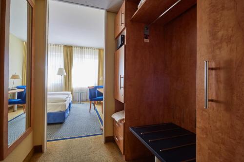 Habitación Doble Estándar - 2 camas del hotel Mercure Hotel Severinshof Koeln City. Foto 4