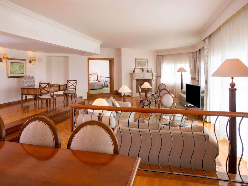 Suite Presidencial del hotel Mövenpick Resort Taba. Foto 1