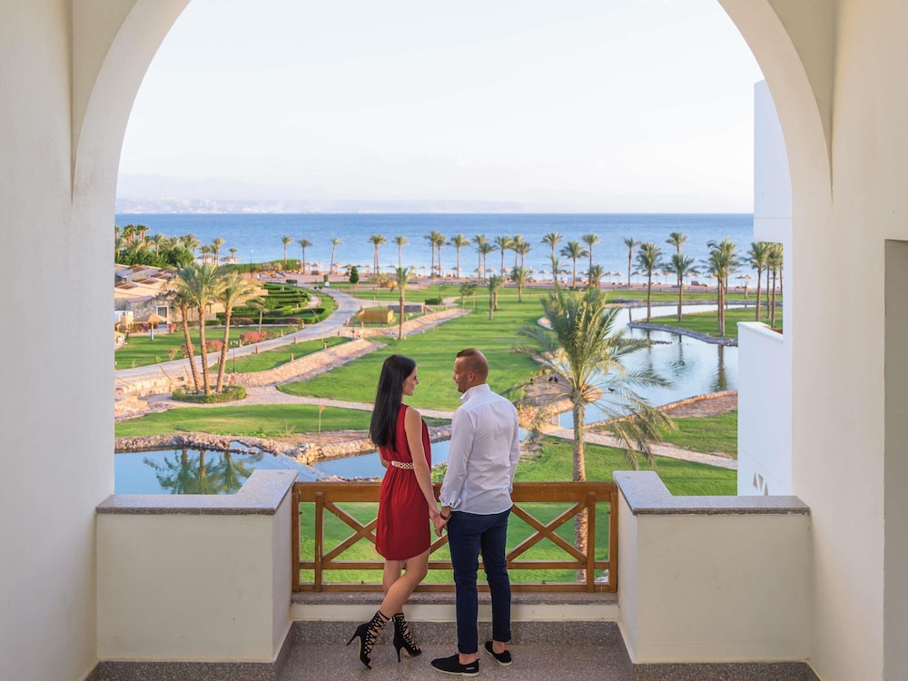 Suite (Ambassador) del hotel Mövenpick Resort Taba. Foto 4