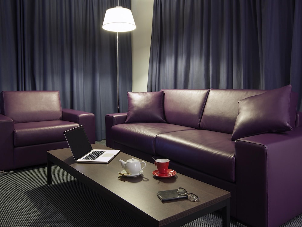 Suite junior, 1 cama de matrimonio grande del hotel Ibis Styles Roma Eur