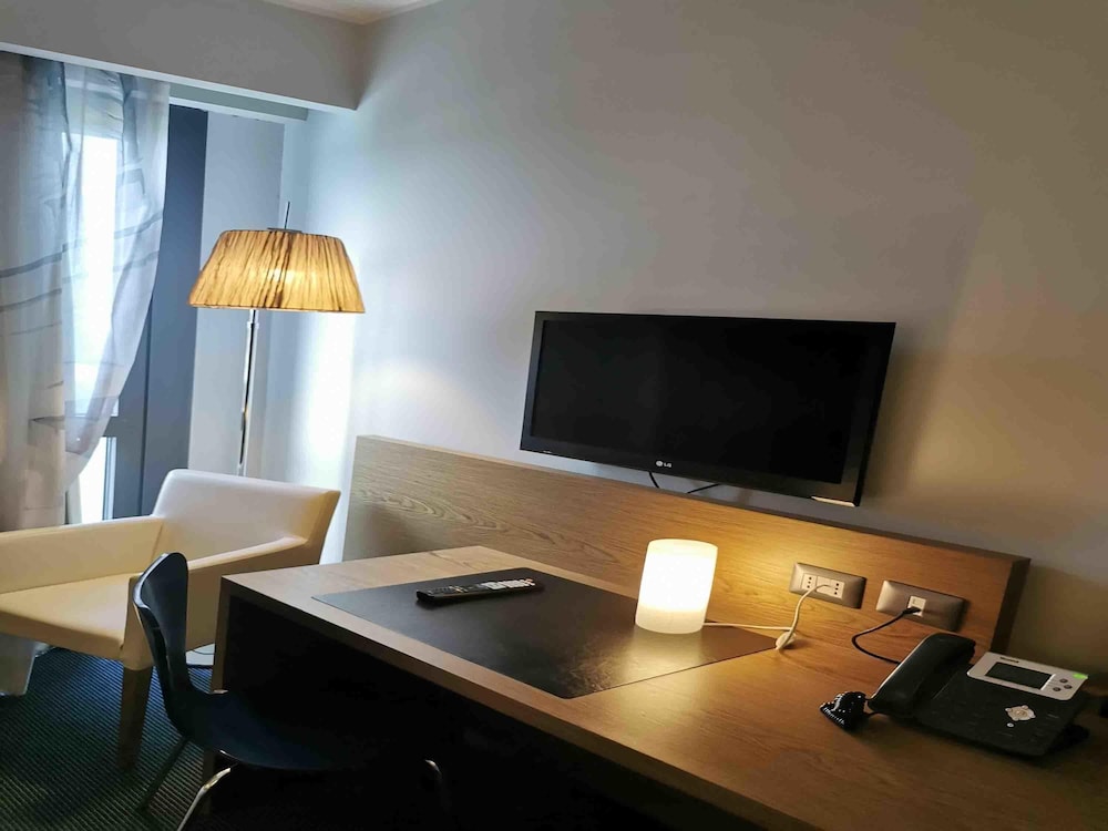 Habitación doble, 1 cama doble, accesible para personas con discapacidad del hotel Ibis Styles Roma Eur. Foto 3
