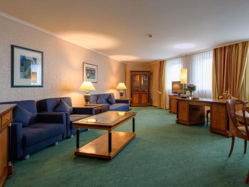 Suite Superior del hotel Novotel Freiburg Am Konzerthaus. Foto 3
