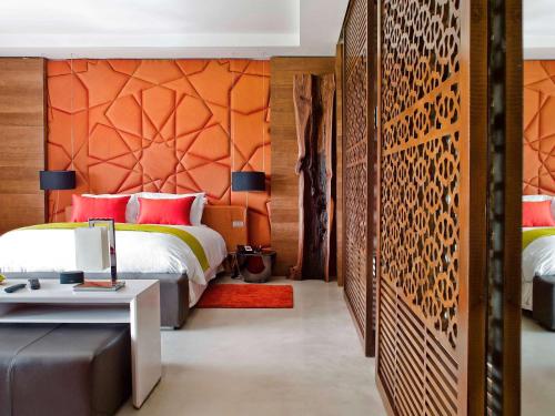 Suite Prestige con balcón y vistas del hotel Hotel Le Golf D'Essaouira & Spa. Foto 2