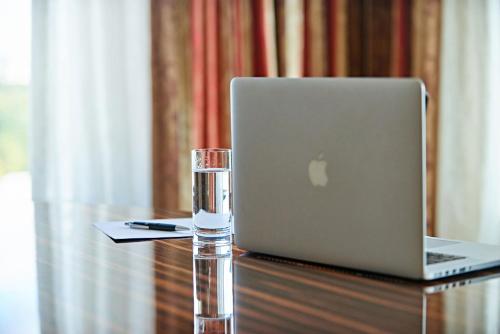 Suite del hotel Maritim Airport Hannover. Foto 3