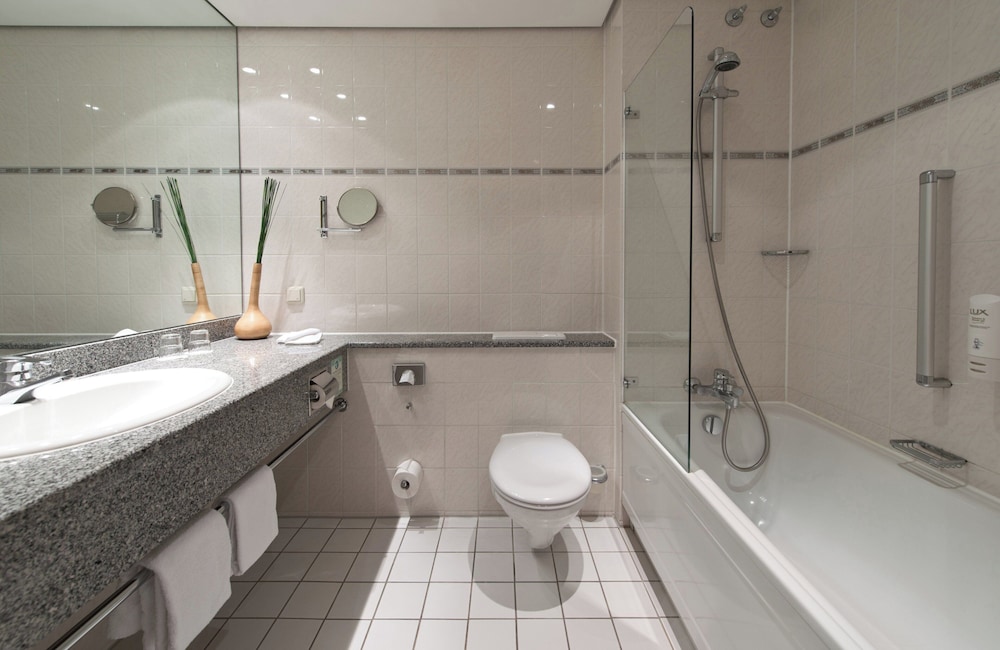 Habitación Ejecutiva del hotel Leonardo Heidelberg. Foto 4