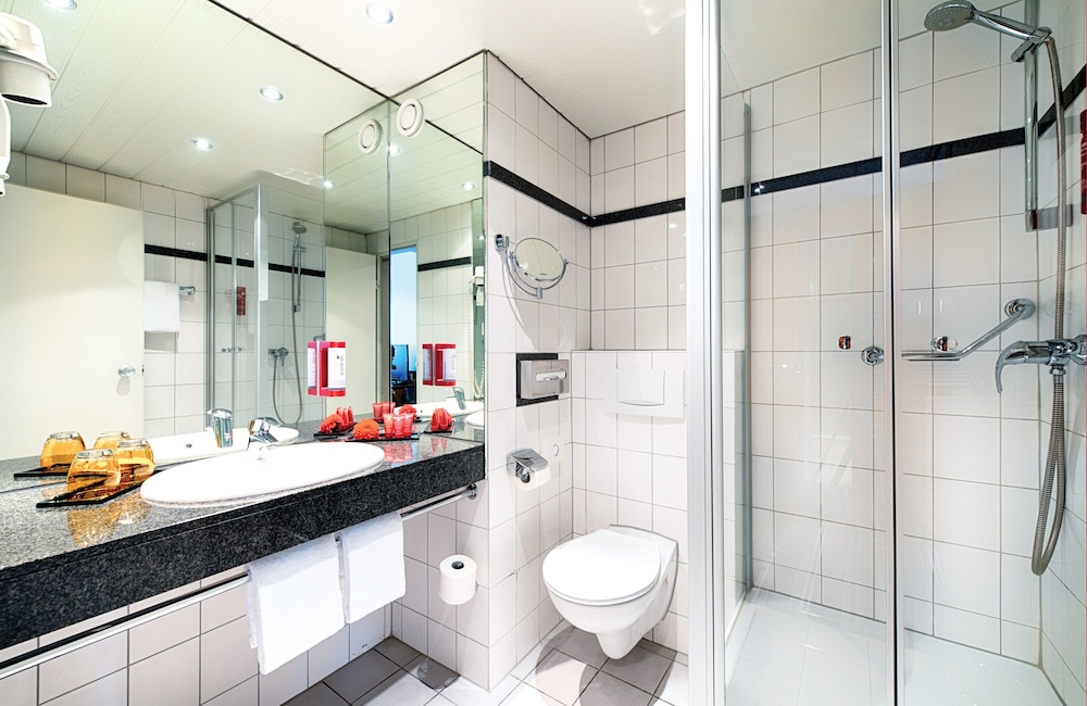 Habitación Confort del hotel Leonardo Heidelberg. Foto 5