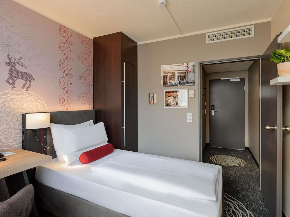 Habitación Estándar con 1 cama individual del hotel Mercure Muenchen City Center. Foto 7