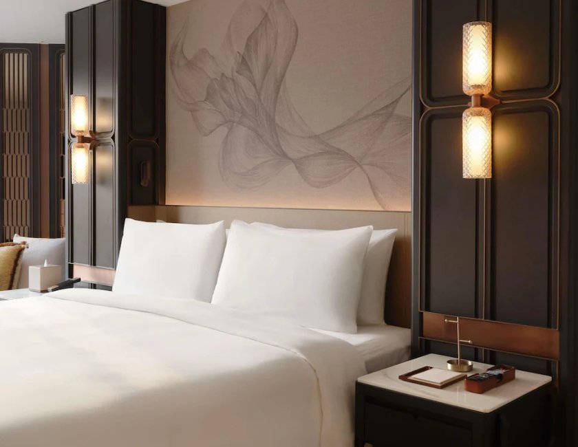 Fairmont Gold, Habitación, 1 cama de matrimonio grande del hotel Fairmont Bangkok Sukhumvit. Foto 5