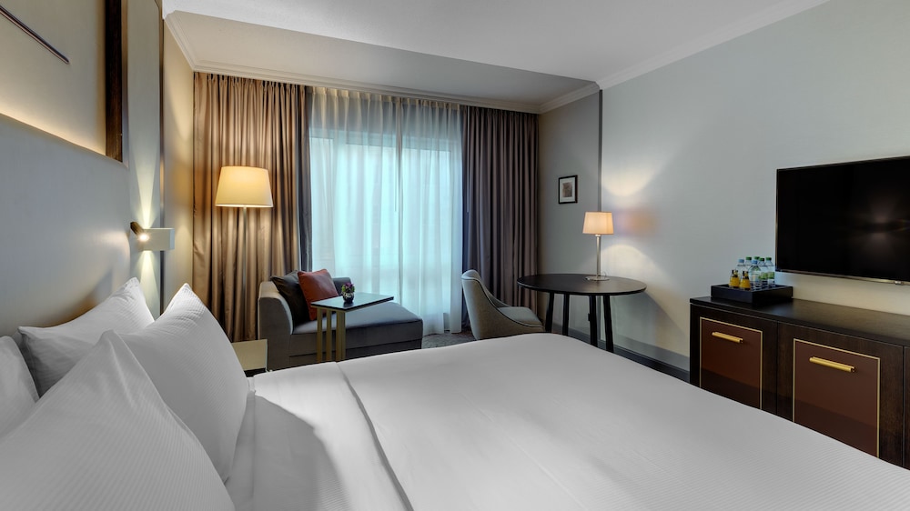 Habitación ejecutiva, 1 cama de matrimonio grande, no fumadores del hotel Hilton Munich City