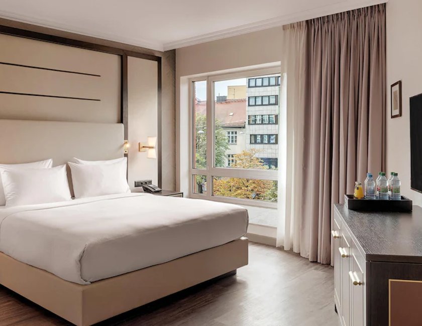 Habitación, 1 cama de matrimonio grande, accesible para personas con discapacidad del hotel Hilton Munich City
