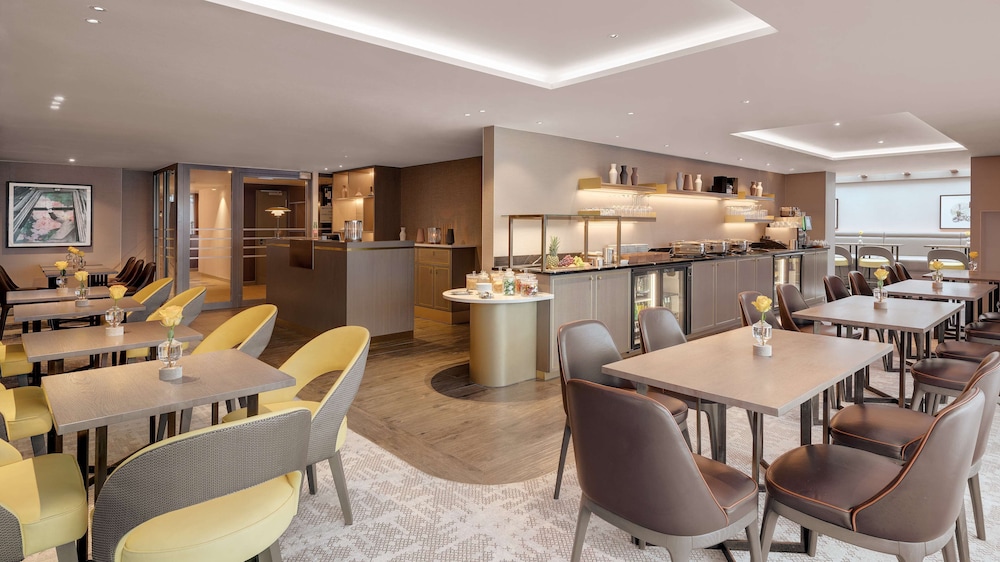 Habitación ejecutiva, 2 camas individuales, no fumadores del hotel Hilton Munich City. Foto 6