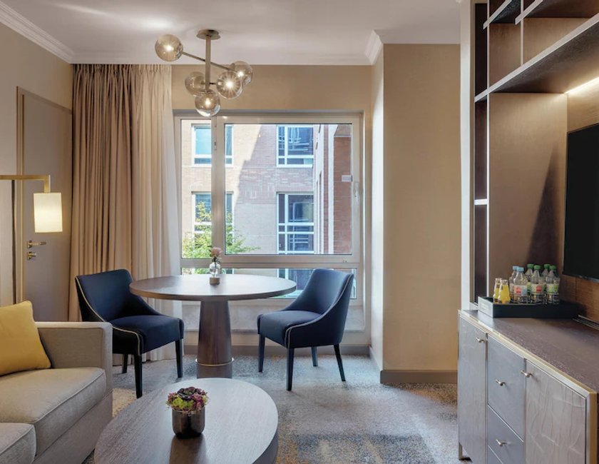 Suite junior, 2 camas individuales (Plus) del hotel Hilton Munich City. Foto 3