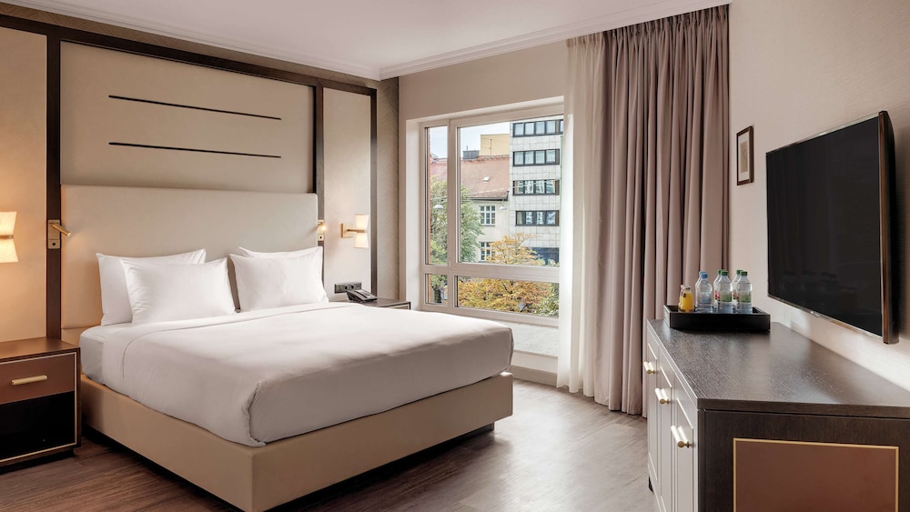 Habitación, 2 camas individuales, accesible para personas con discapacidad, no fumadores del hotel Hilton Munich City. Foto 5