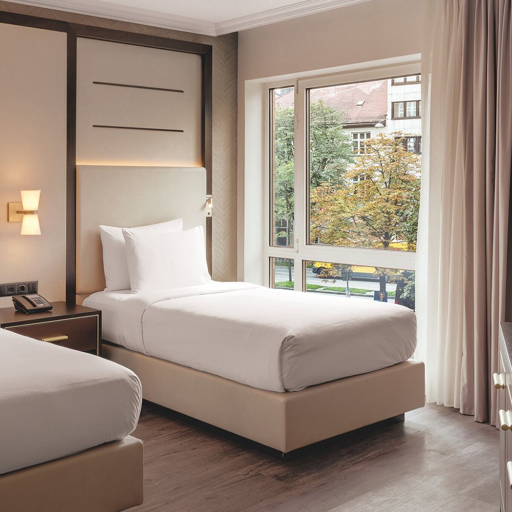Habitación, 2 camas individuales, accesible para personas con discapacidad, no fumadores del hotel Hilton Munich City. Foto 8