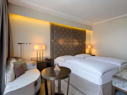 Habitación Superior Premium del hotel Pullman Munich. Foto 3
