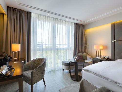 Habitación Superior Premium del hotel Pullman Munich. Foto 4