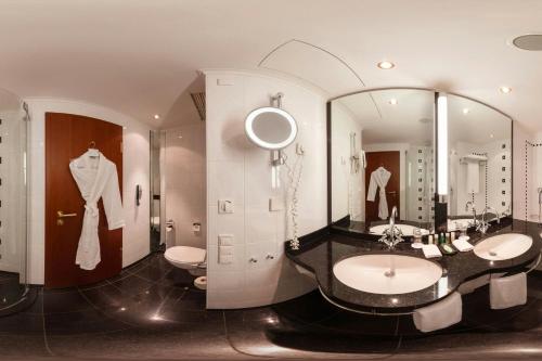 Westin Club Room, Guest room, 2 Twin/Single Bed(s) del hotel The Westin Grand Munich. Foto 6