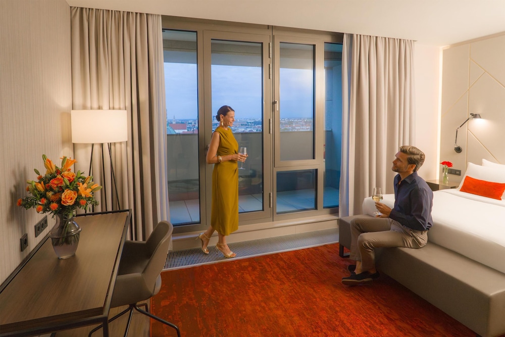 Habitación Premium con vistas y terraza del hotel Nh Collection München Bavaria