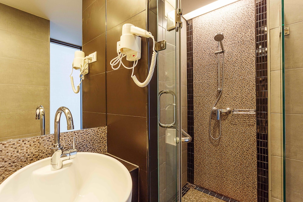 Habitación doble Lujo 2 Camas individuales del hotel Ibis Styles Chiang Mai. Foto 4