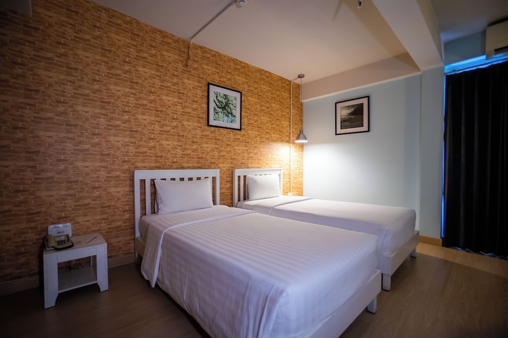 Habitación doble Superior Vista ciudad 2 Camas individuales del hotel Ibis Styles Chiang Mai. Foto 4