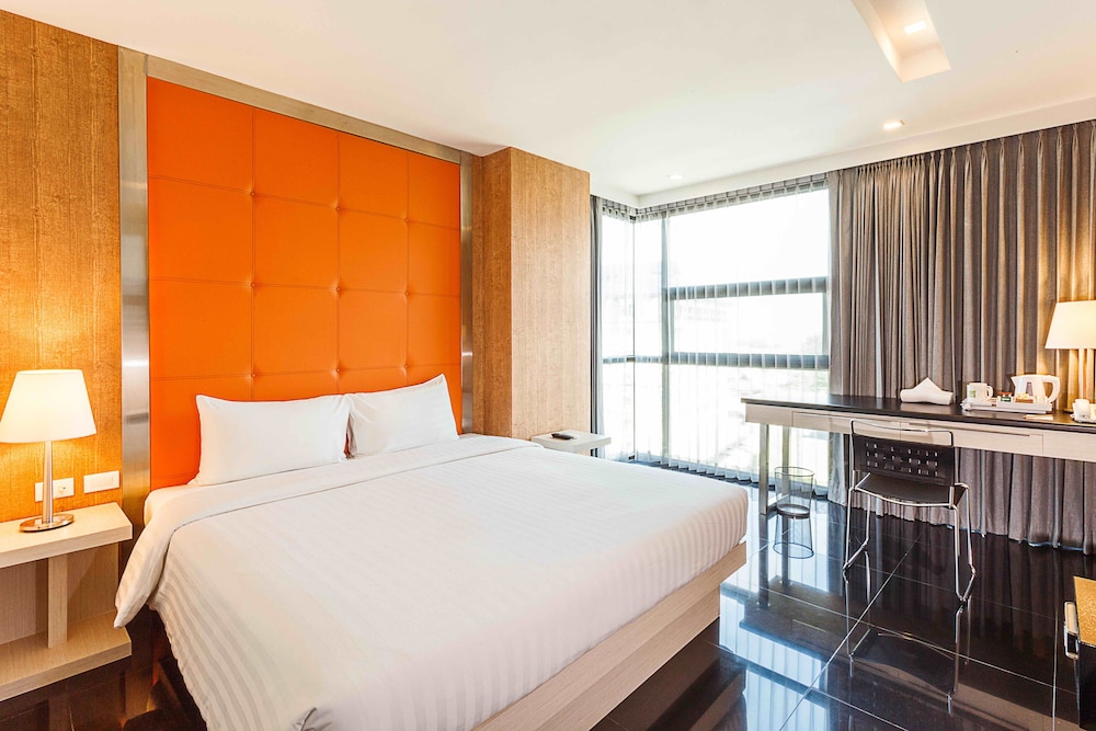 Habitación doble Lujo Vista ciudad del hotel Ibis Styles Chiang Mai. Foto 2