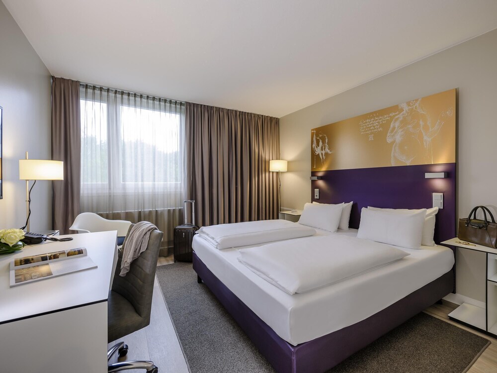 Habitación Estándar con cama doble del hotel Congress Mercure Nürnberg An Der Messe. Foto 1