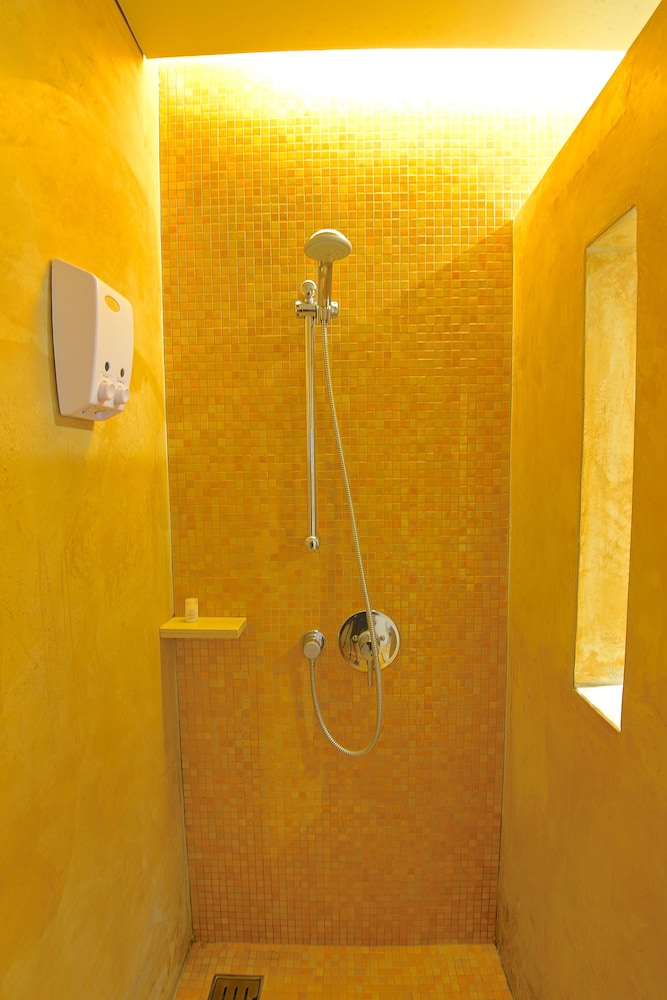 Habitación Estándar con 1 Cama Doble - Ala Jardín del hotel Mercure Samui Chaweng Tana. Foto 6