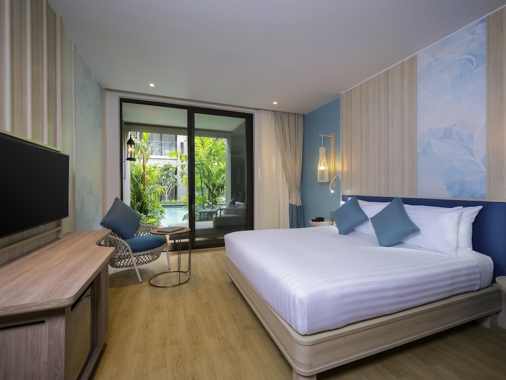 Habitación Deluxe con 1 Cama Doble Acceso a la Piscina Ala Playa del hotel Mercure Samui Chaweng Tana