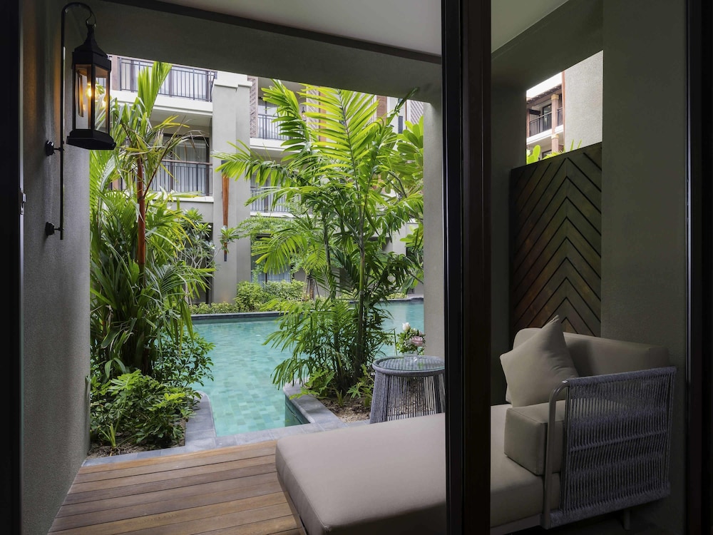 Habitación Deluxe con 1 Cama Doble Acceso a la Piscina Ala Playa del hotel Mercure Samui Chaweng Tana. Foto 3