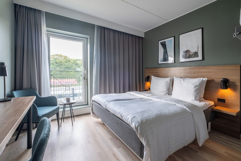 Habitación económica doble, 1 cama de matrimonio grande del hotel Go Østerport