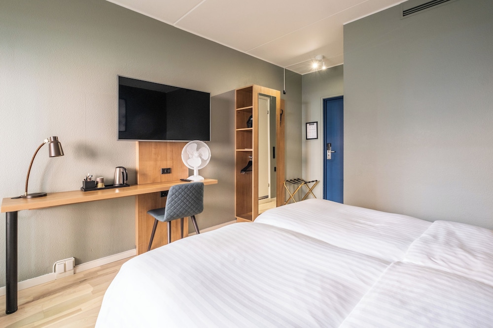 Habitación económica doble, 1 cama de matrimonio grande del hotel Go Østerport. Foto 1