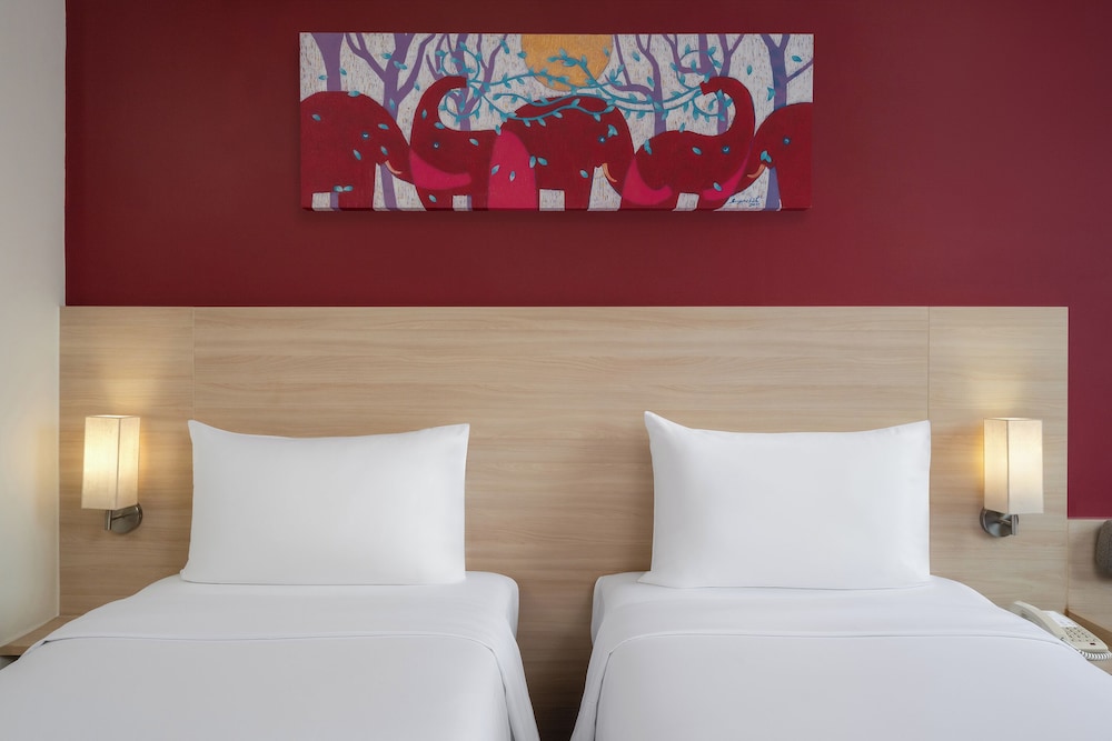 Estándar Dos Camas Individuales del hotel Ibis Bangkok Siam. Foto 2