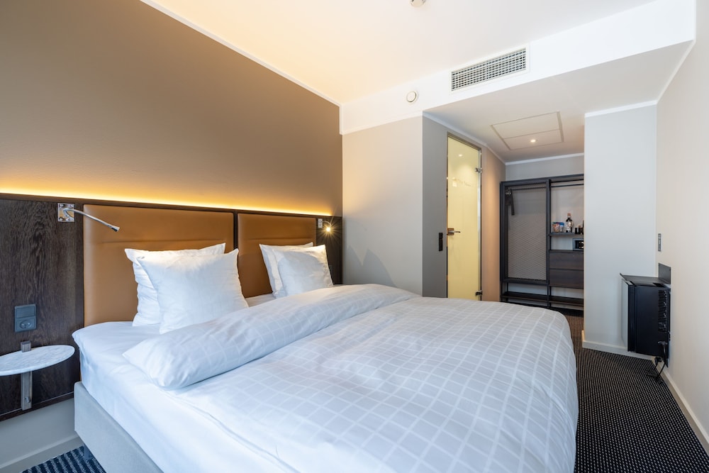 Superior King Room del hotel The Square. Foto 2