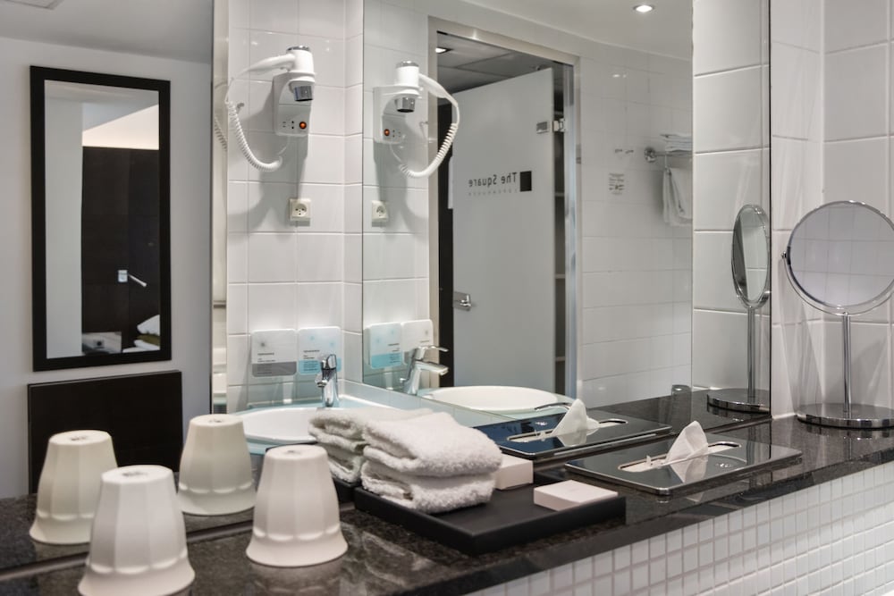 Executive King room, with lounge access del hotel The Square. Foto 1