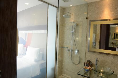 Habitación Executive - 2 camas del hotel Novotel Bangkok Impact. Foto 4