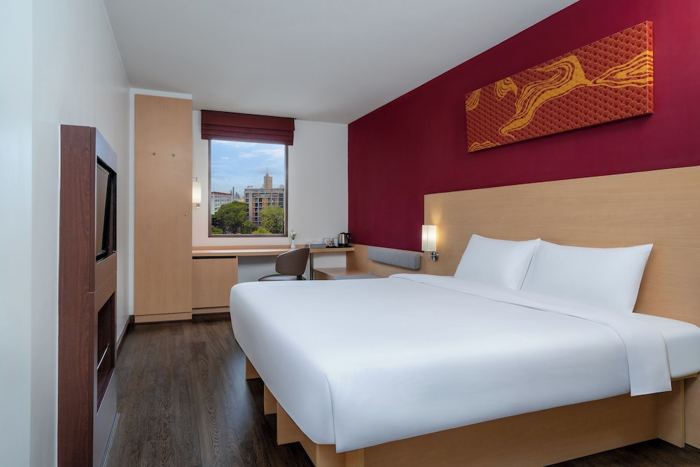 Estándar 1 Cama Doble del hotel Ibis Bangkok Riverside. Foto 3