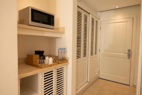 Habitación Premium adaptada del hotel Iberostar Selection Hacienda Dominicus - All Inclusive. Foto 3