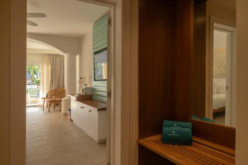 Suite Junior del hotel Iberostar Selection Hacienda Dominicus - All Inclusive. Foto 2