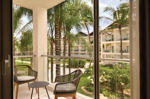 Habitación Premium con vistas al jardín - 2 camas grandes del hotel Secrets La Romana All-Inclusive Adult Only Resort & Spa. Foto 2