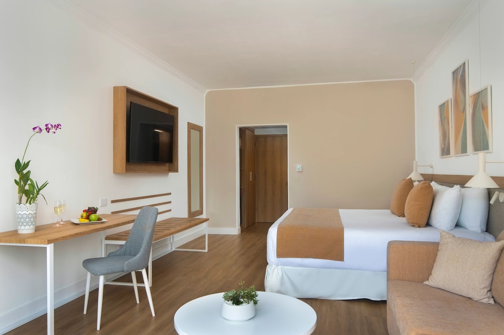 Deluxe Partial Ocean View King del hotel Sunscape Dominicus La Romana - All Inclusive