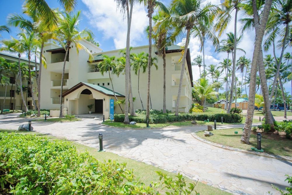 Habitación Deluxe, 2 camas de matrimonio, balcón, vistas al jardín del hotel Coral Costa Caribe Beach Resort - All Inclusive. Foto 6