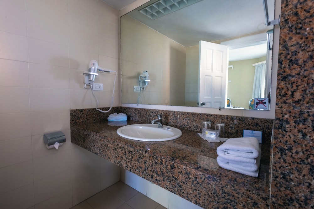 Habitación estándar del hotel Playabachata. Foto 5