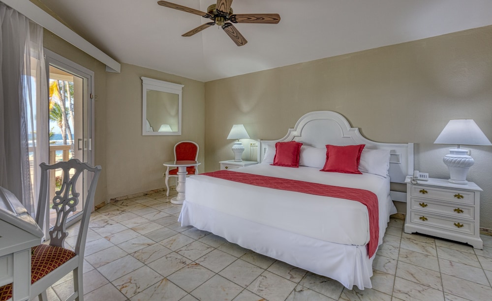 Suite, vistas al mar del hotel Playabachata