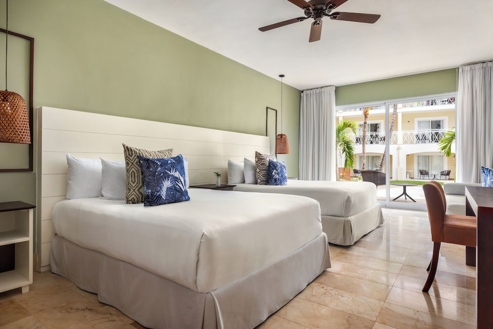 Sun Club Junior Suite Acceso a Piscina Doble del hotel Sunscape Coco Punta Cana. Foto 1
