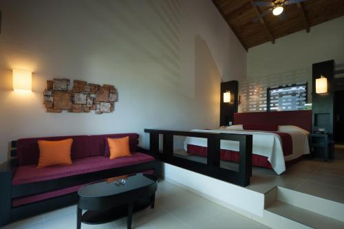 Suite Deluxe del hotel Punta Cana Princess Adults Only - All Inclusive. Foto 5