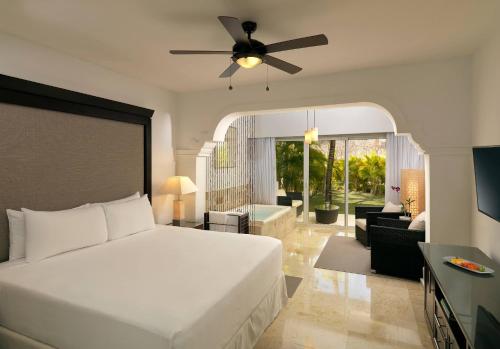 Suite Junior The Level Tropikal Palms del hotel Meliá Caribe Beach Resort. Foto 5