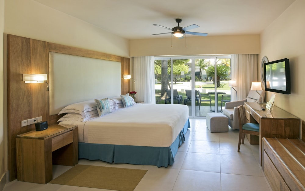 Habitación superior (Deluxe) del hotel Occidental Punta Cana - All Inclusive. Foto 2